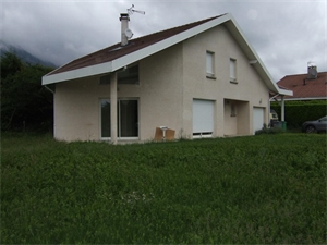 maison individuelle à la location -   38330  SAINT ISMIER, surface 150 m2 location maison individuelle - UBI477960734